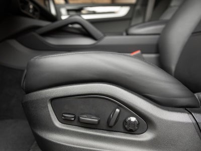 2026 Porsche Cayenne Cayenne S Coupe