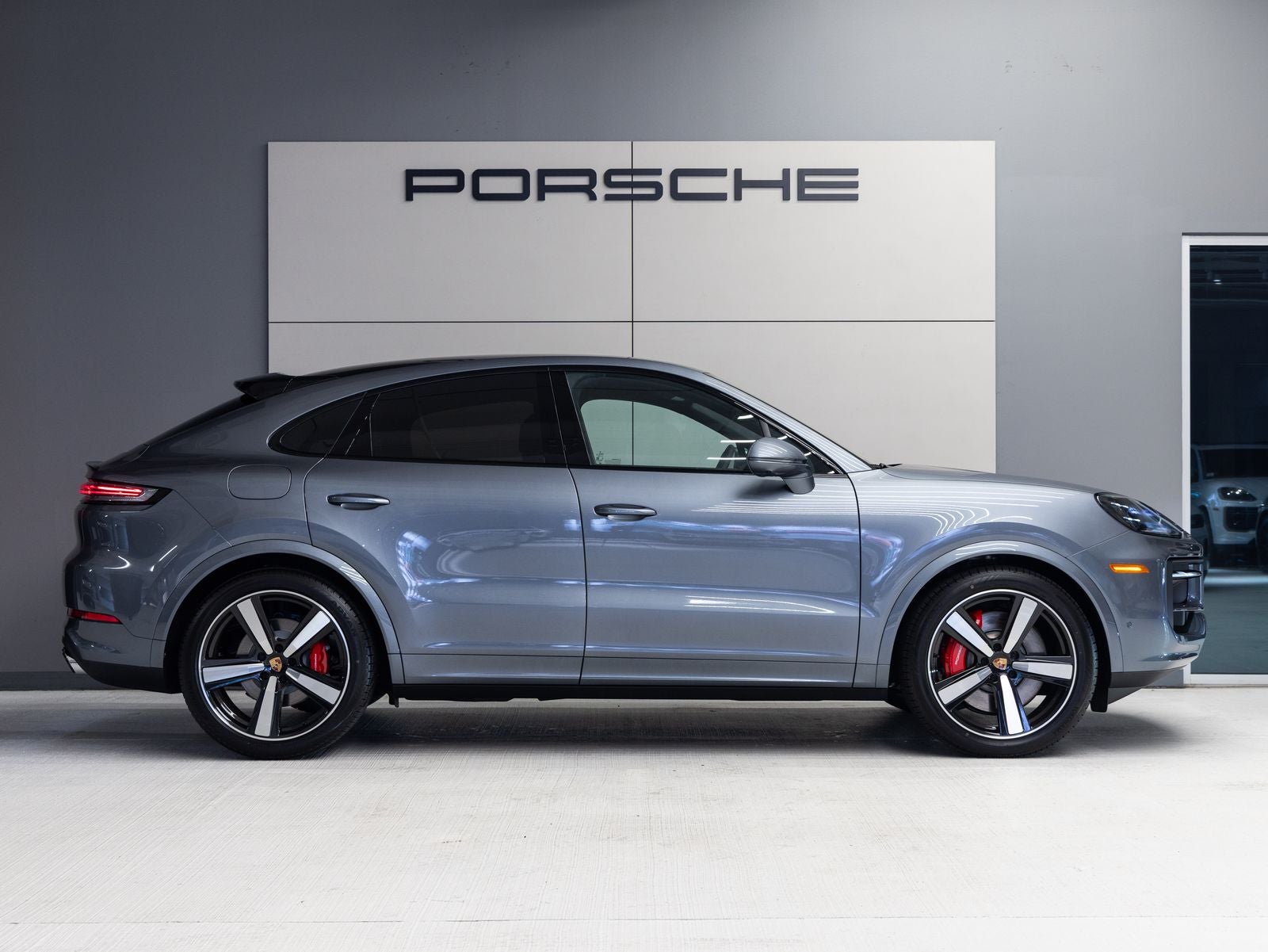 2026 Porsche Cayenne Cayenne S Coupe