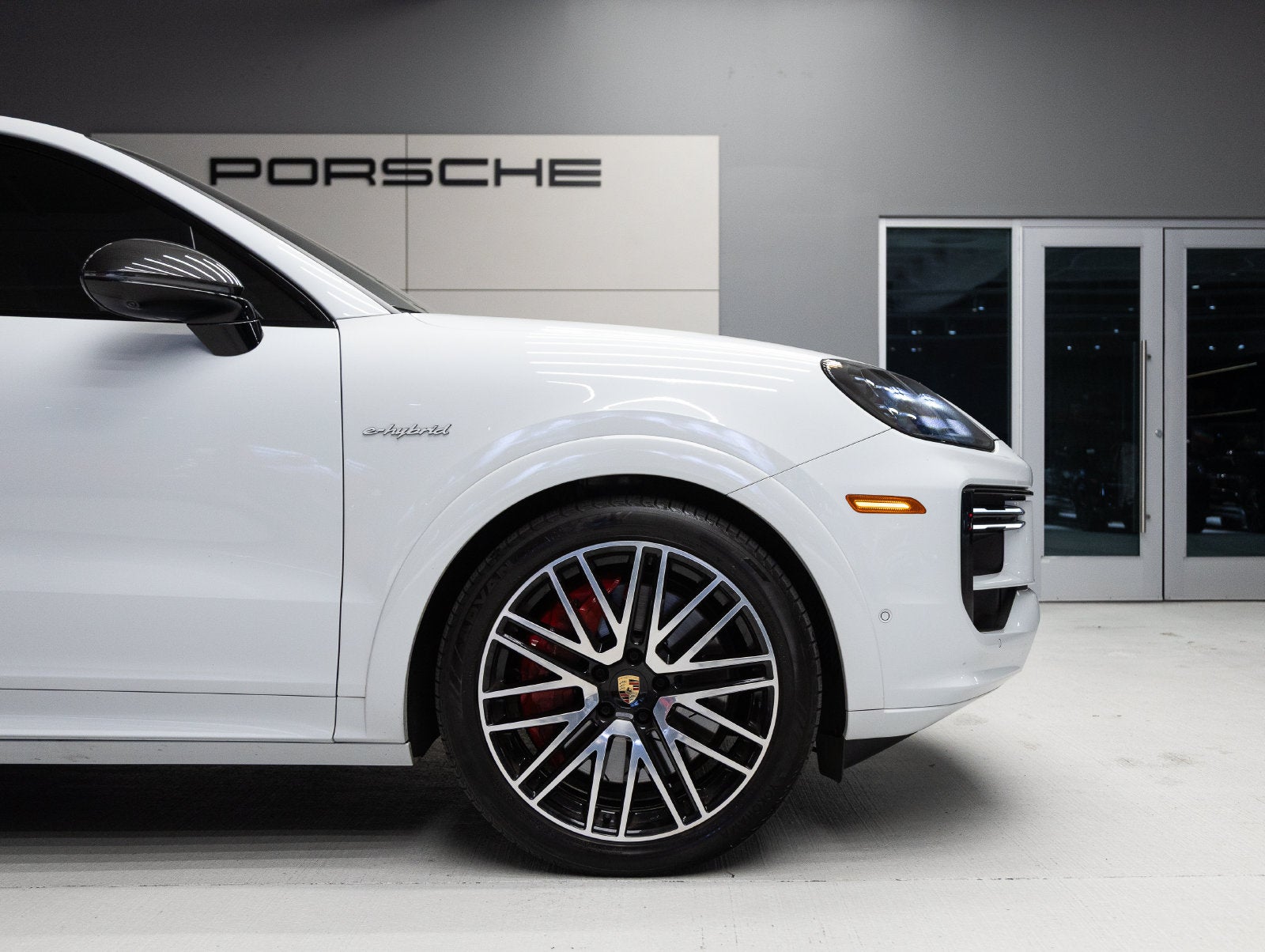 2024 Porsche Cayenne Cayenne Turbo E-Hybrid Coupe