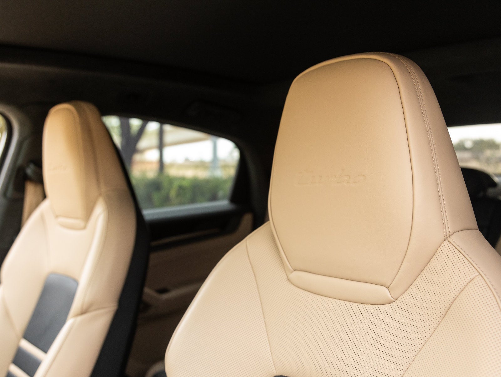 2024 Porsche Cayenne Cayenne Turbo E-Hybrid Coupe