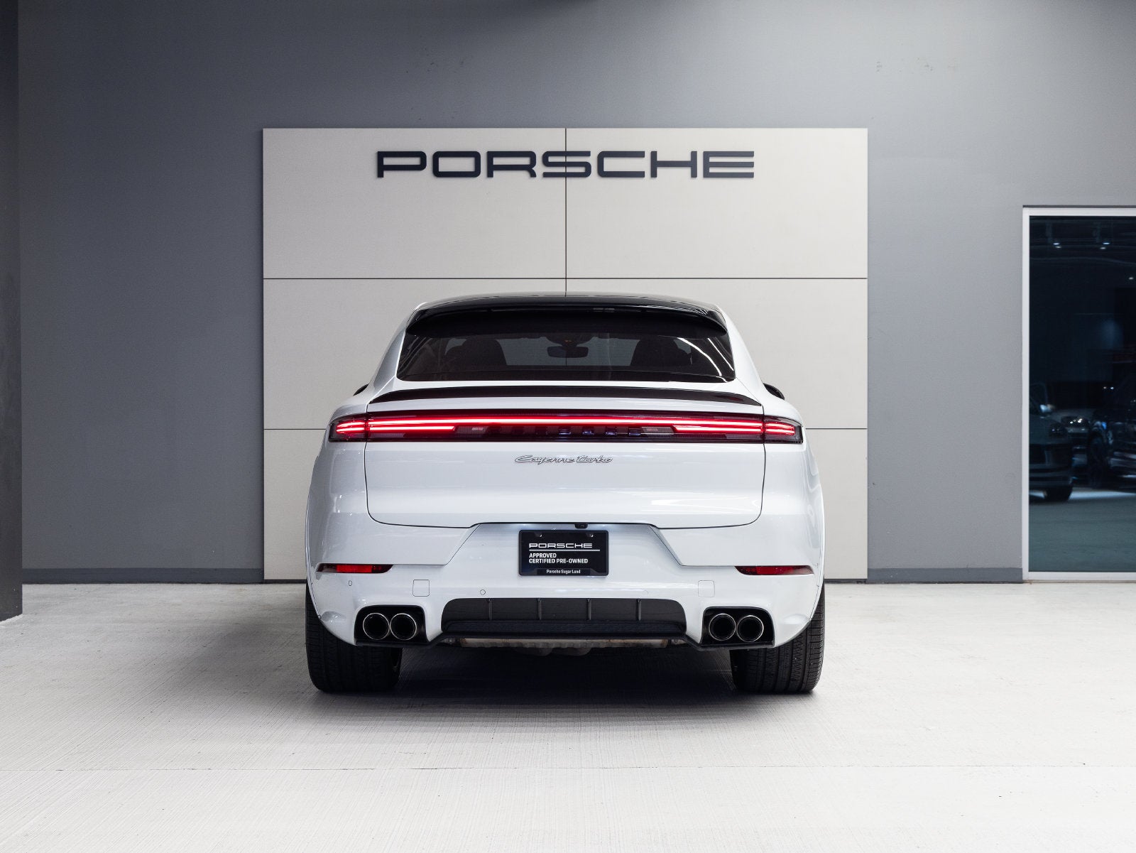 2024 Porsche Cayenne Cayenne Turbo E-Hybrid Coupe