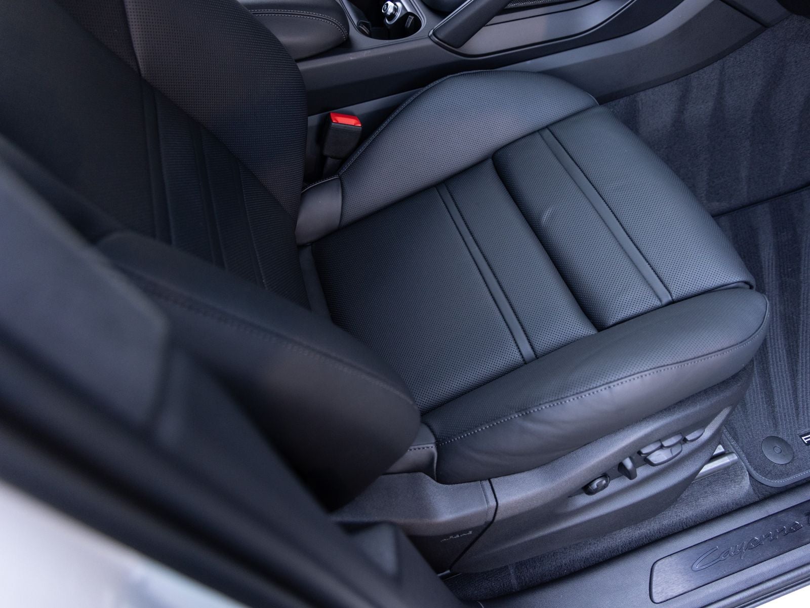 2026 Porsche Cayenne E-Hybrid Coupe Turbo E-Hybrid
