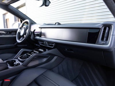 2026 Porsche Cayenne Turbo E-Hybrid Coupe