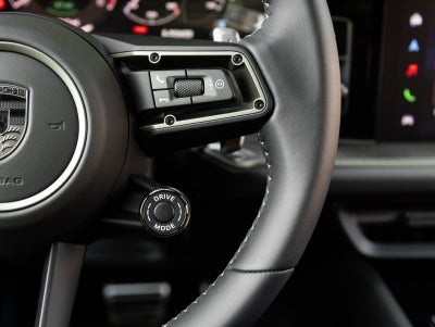 2026 Porsche Cayenne Cayenne Turbo E-Hybrid Coupe