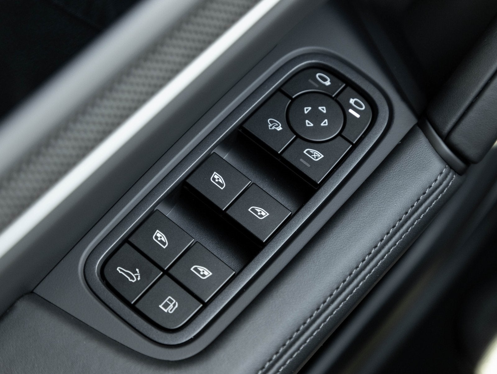 2025 Porsche Cayenne Cayenne Turbo E-Hybrid Coupe