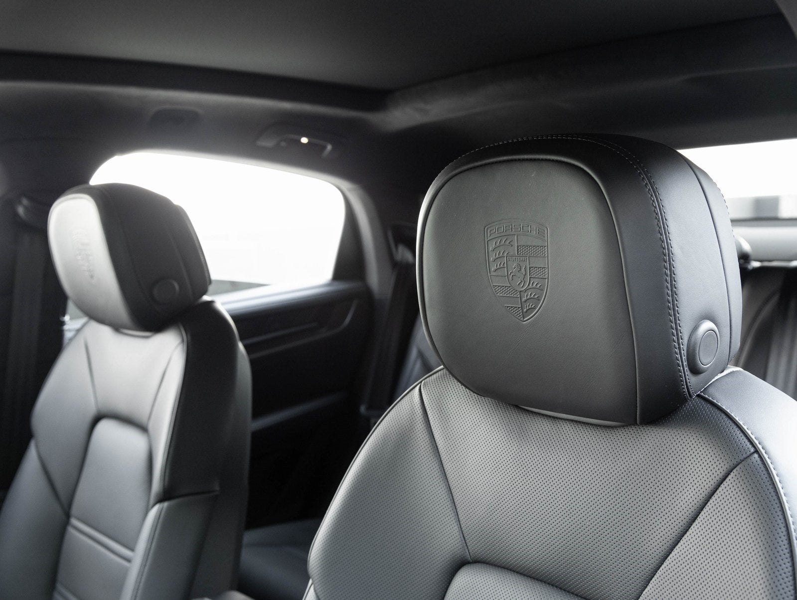 2025 Porsche Cayenne Cayenne Turbo E-Hybrid Coupe