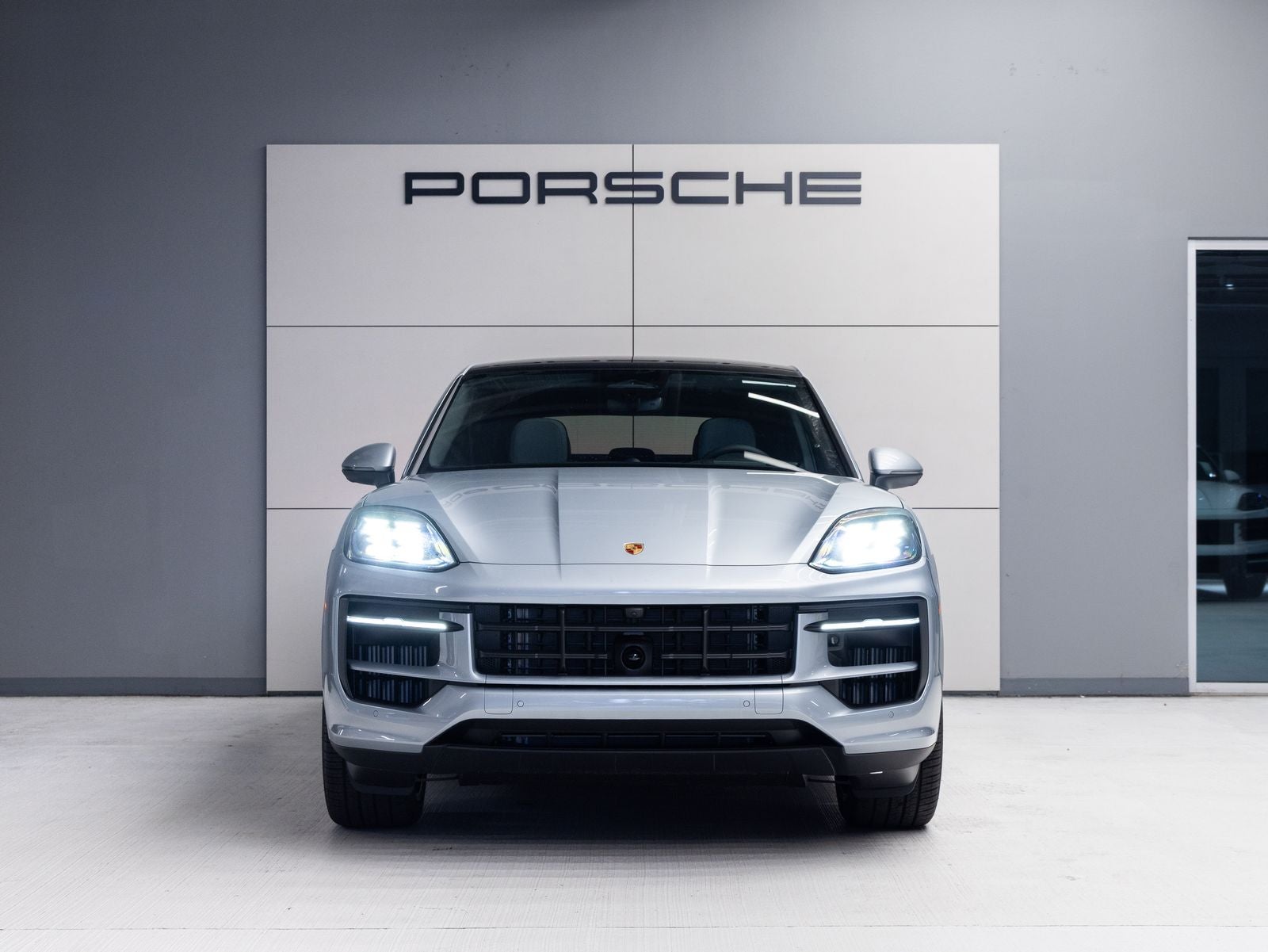 2026 Porsche Cayenne Cayenne S E-Hybrid Coupe