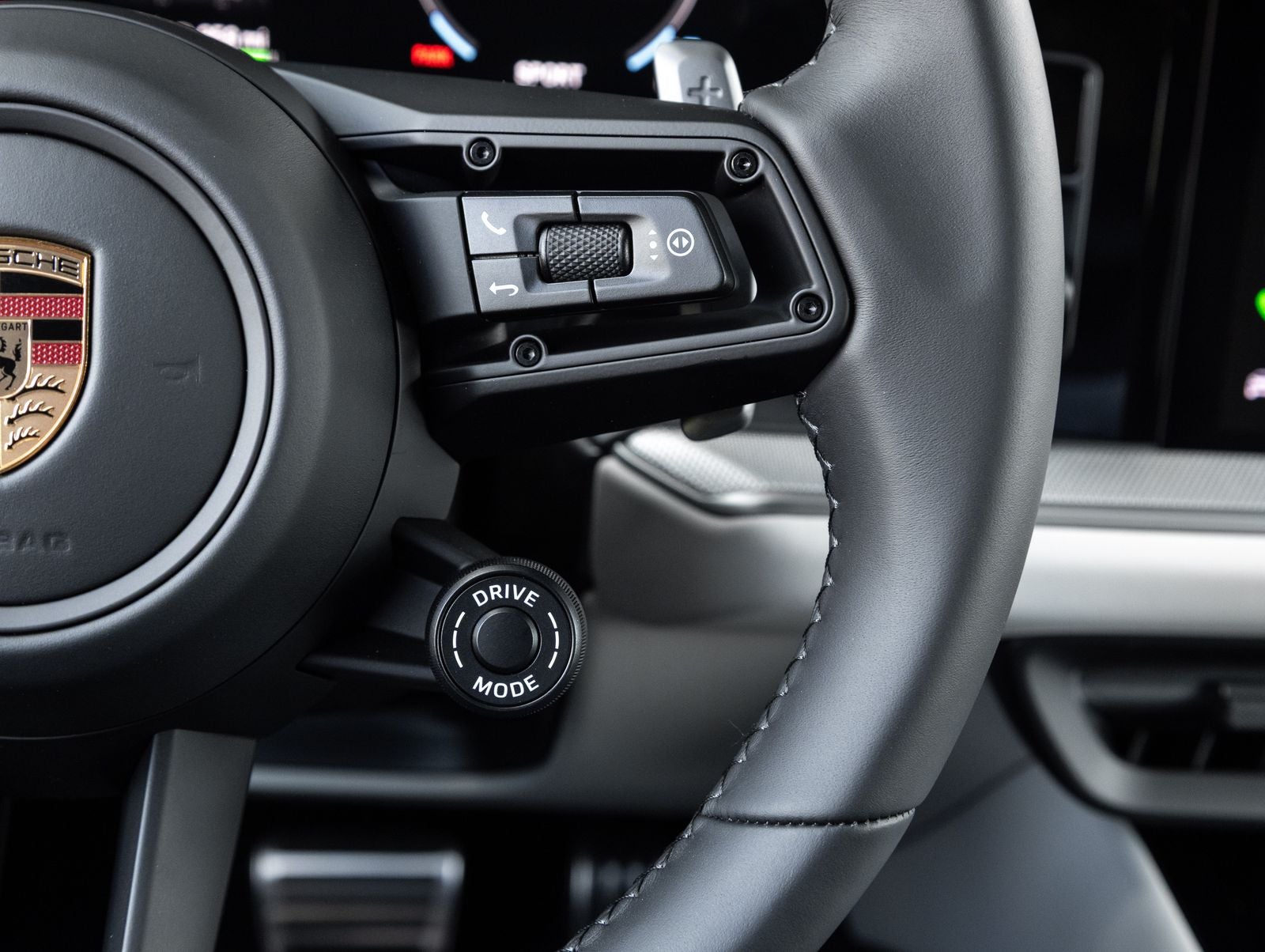 2026 Porsche Cayenne Cayenne S E-Hybrid Coupe