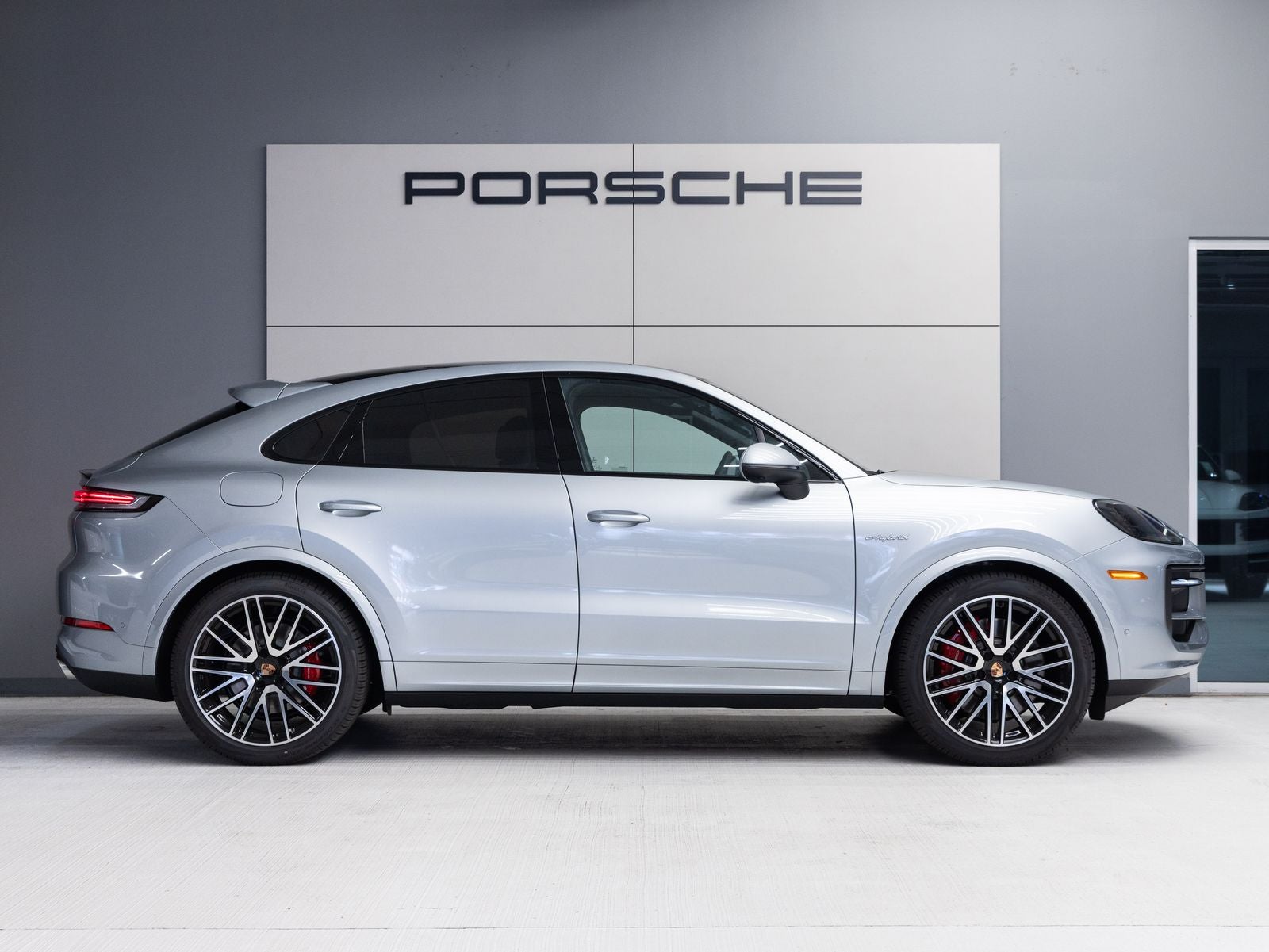 2026 Porsche Cayenne Cayenne S E-Hybrid Coupe
