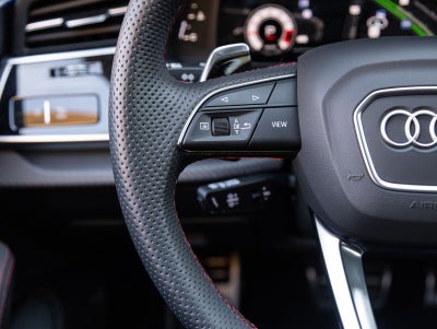 2025 Audi RS Q8 performance performance