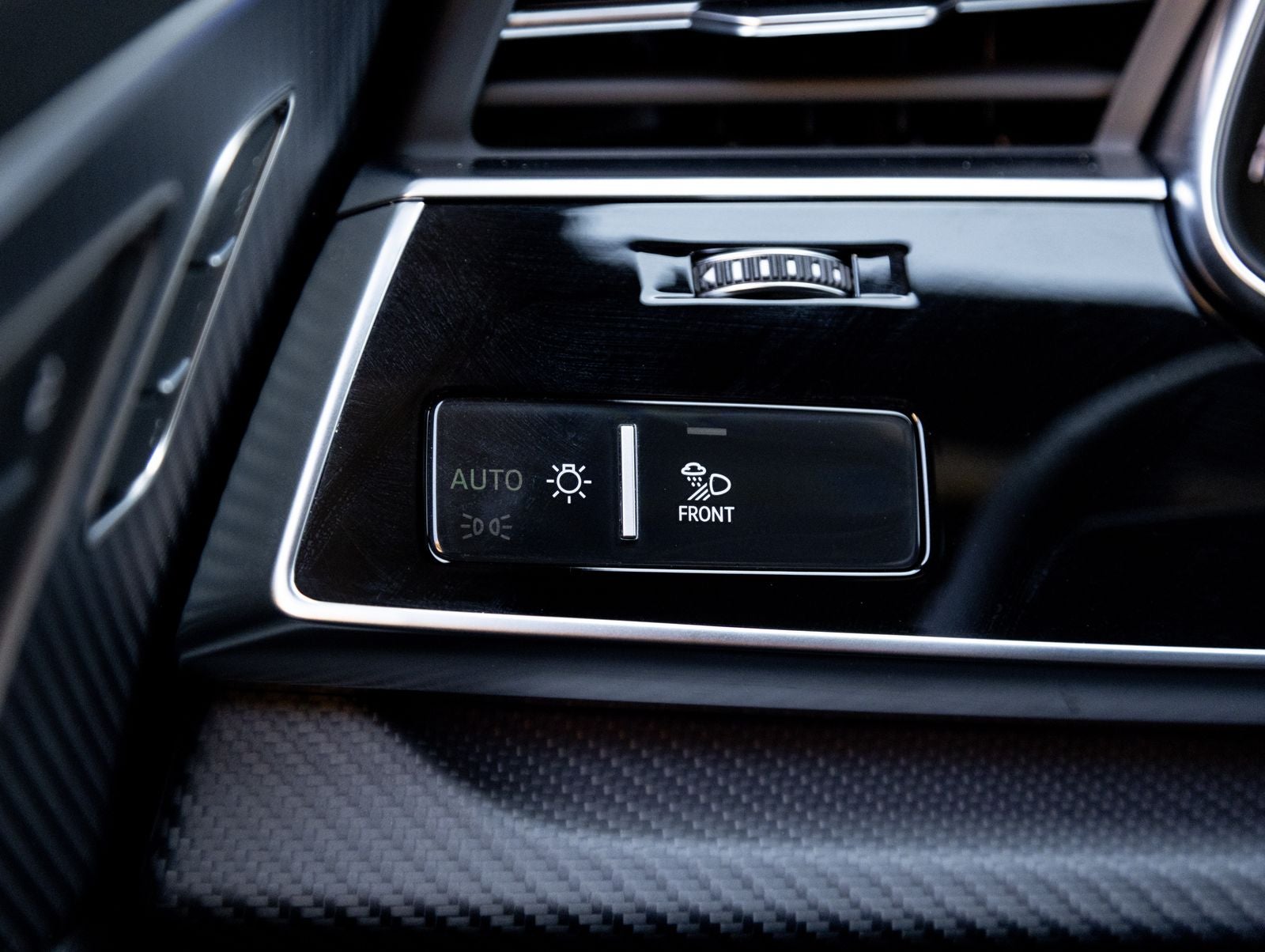 2025 Audi RS Q8 performance performance