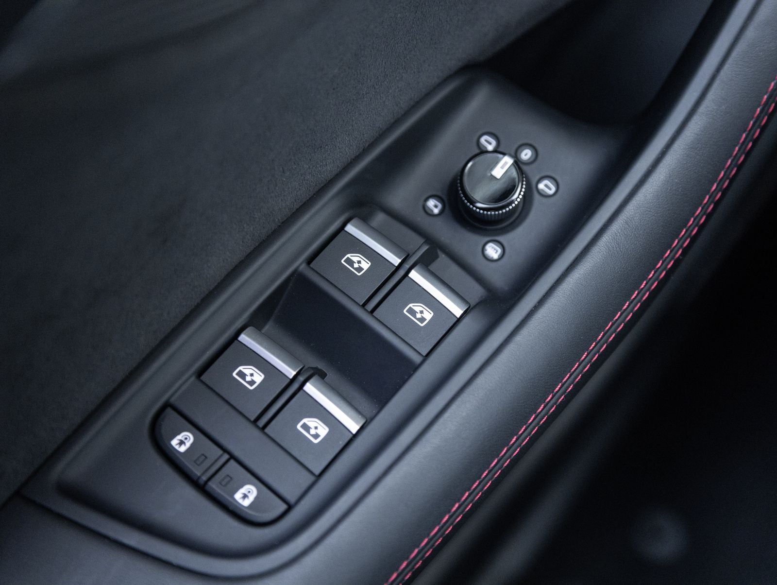 2025 Audi RS Q8 performance performance