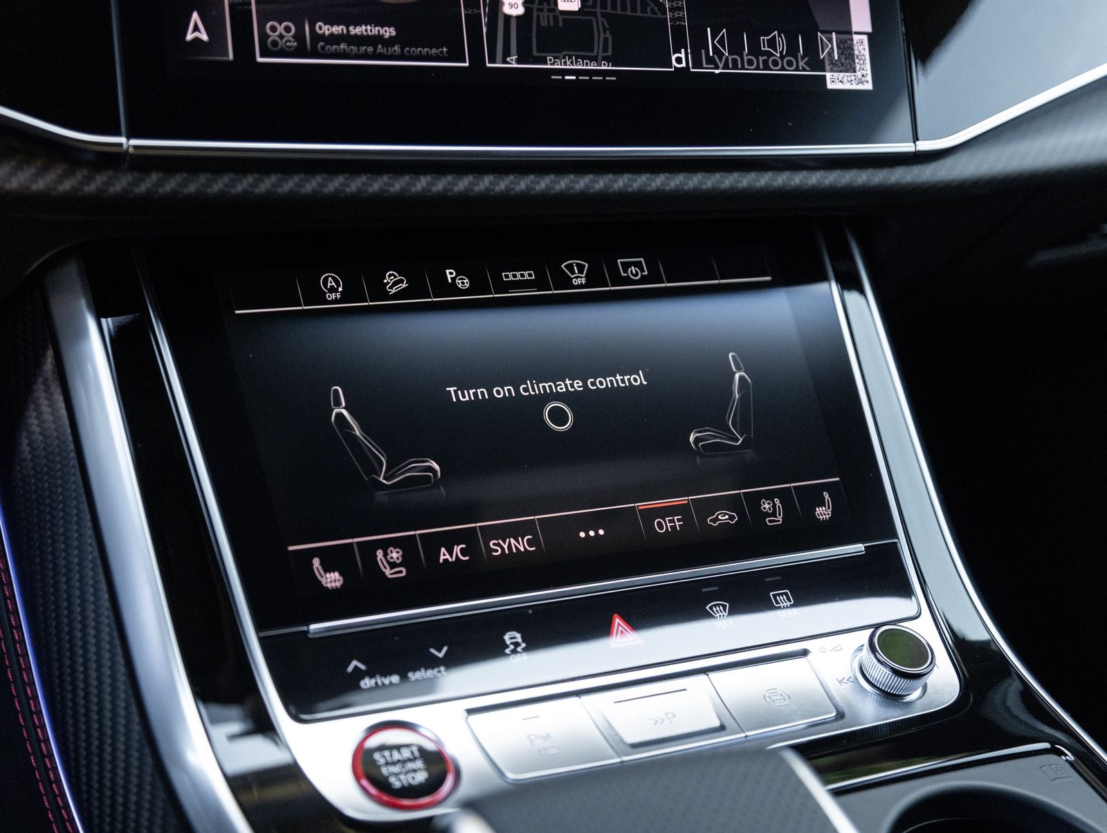 2025 Audi RS Q8 performance performance