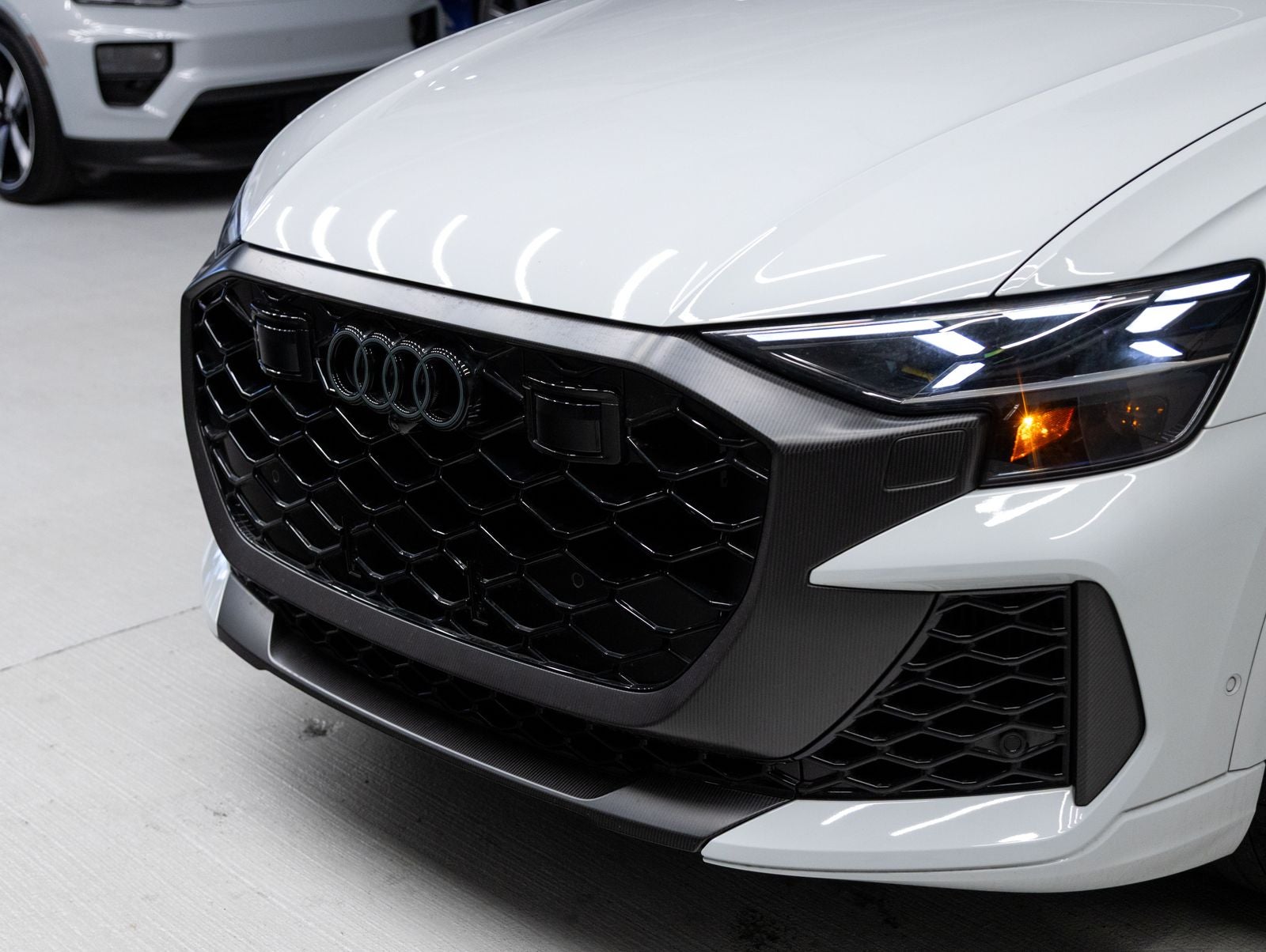 2025 Audi RS Q8 performance performance