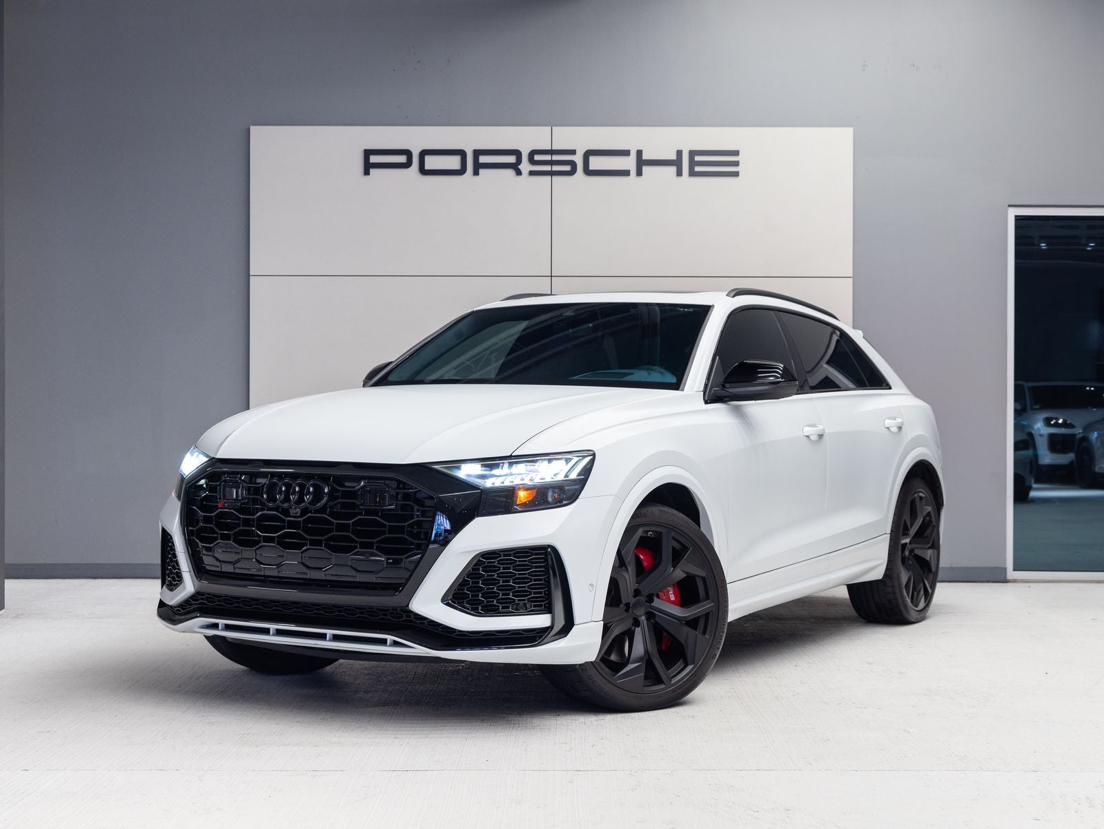 2024 Audi RS Q8