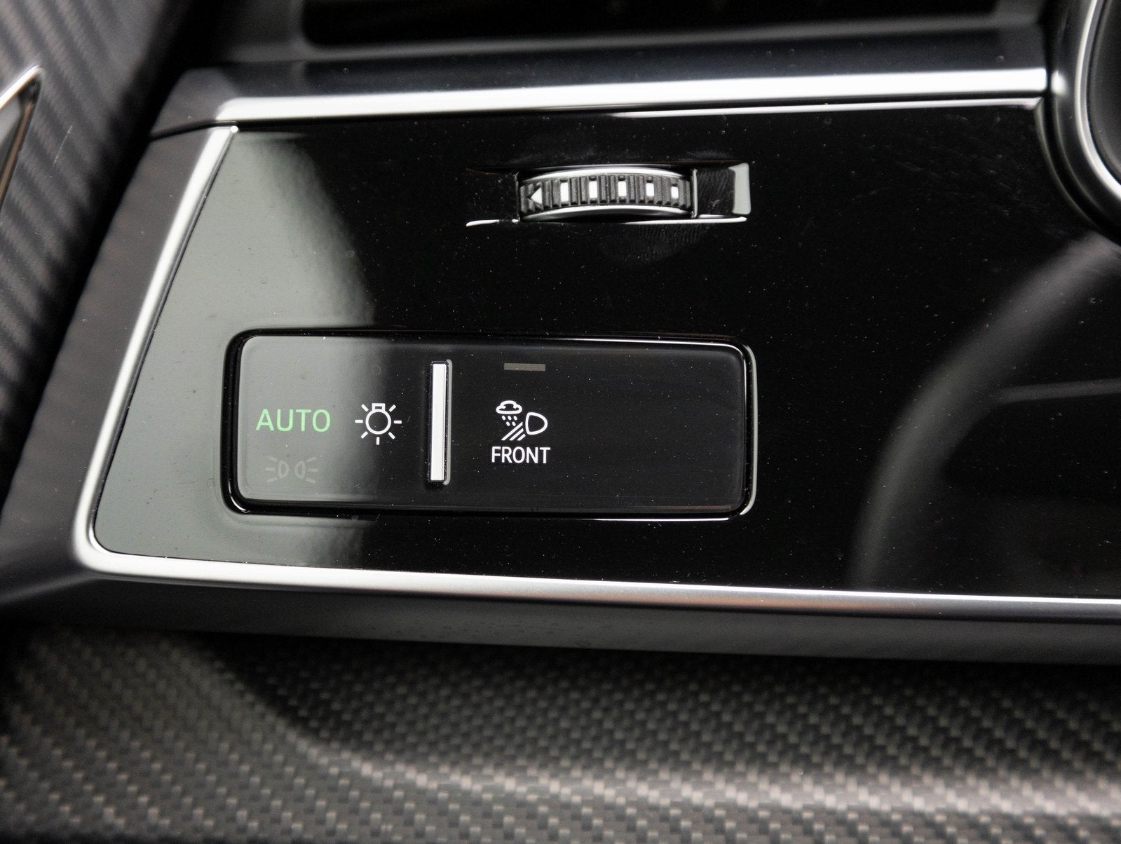 2025 Audi RS Q8 performance performance