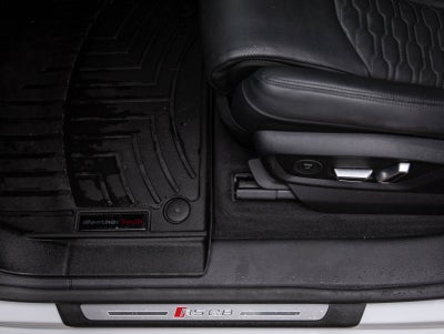 2025 Audi RS Q8 performance performance