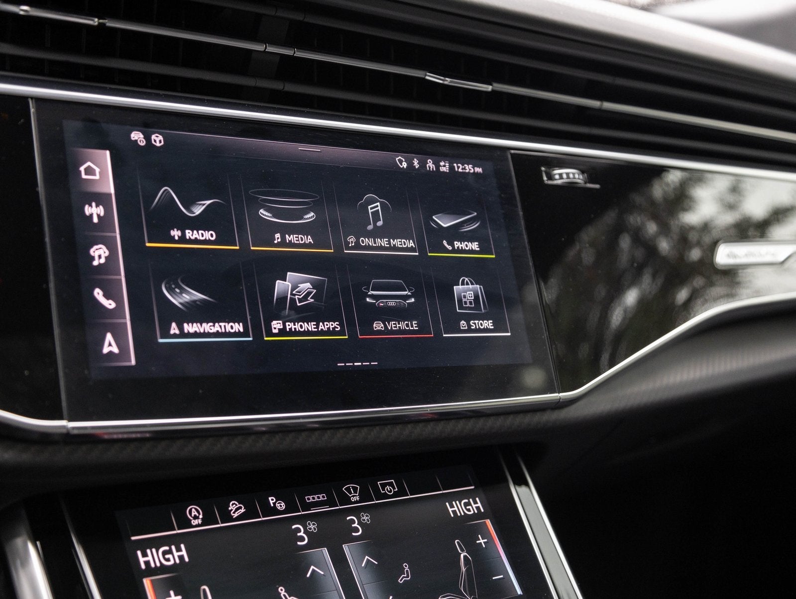 2025 Audi RS Q8 performance performance