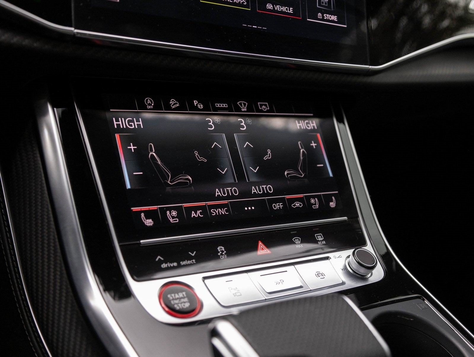 2025 Audi RS Q8 performance performance