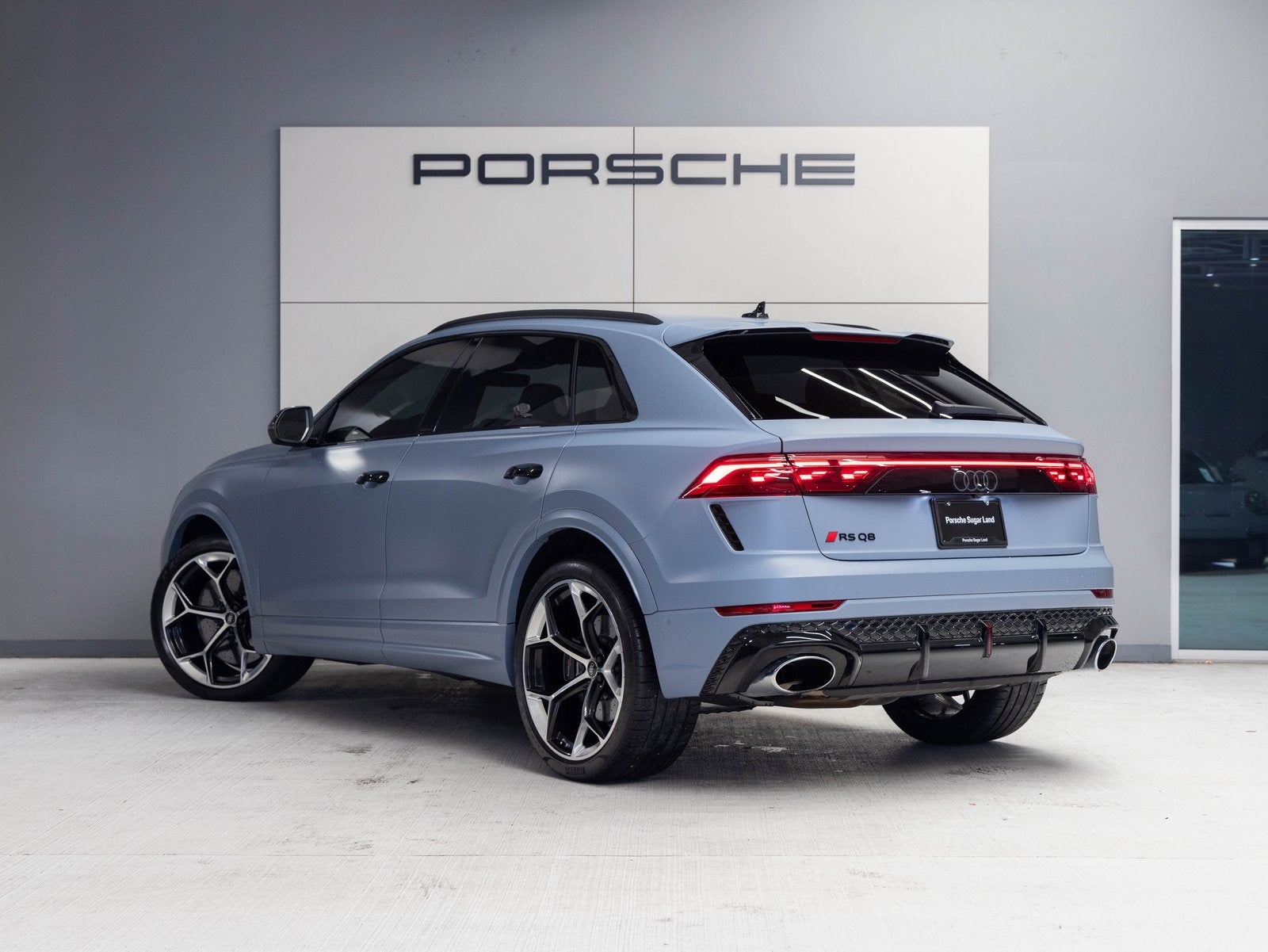 2025 Audi RS Q8 performance performance