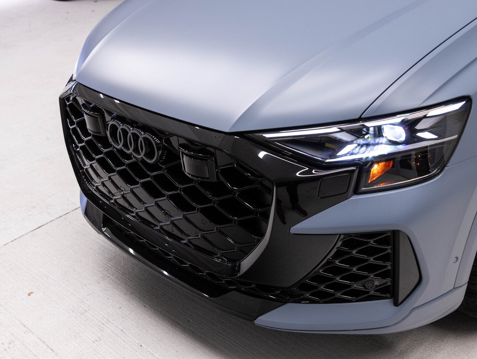 2025 Audi RS Q8 performance performance