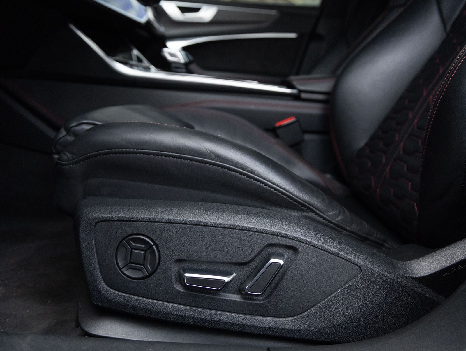 2021 Audi RS 6 4.0 TFSI quattro
