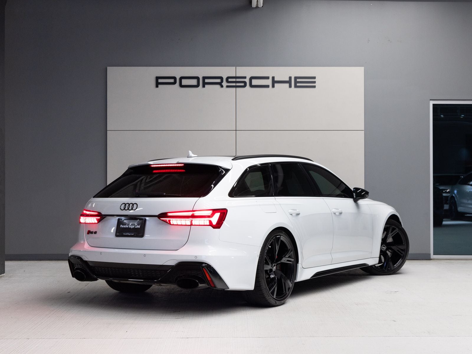 2021 Audi RS 6 4.0 TFSI quattro