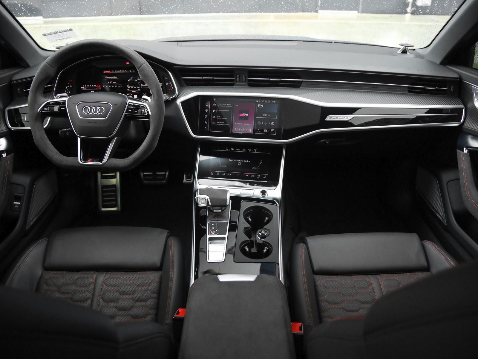 2024 Audi RS 6 Avant performance performance