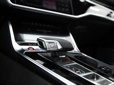 2024 Audi RS 6 Avant performance performance