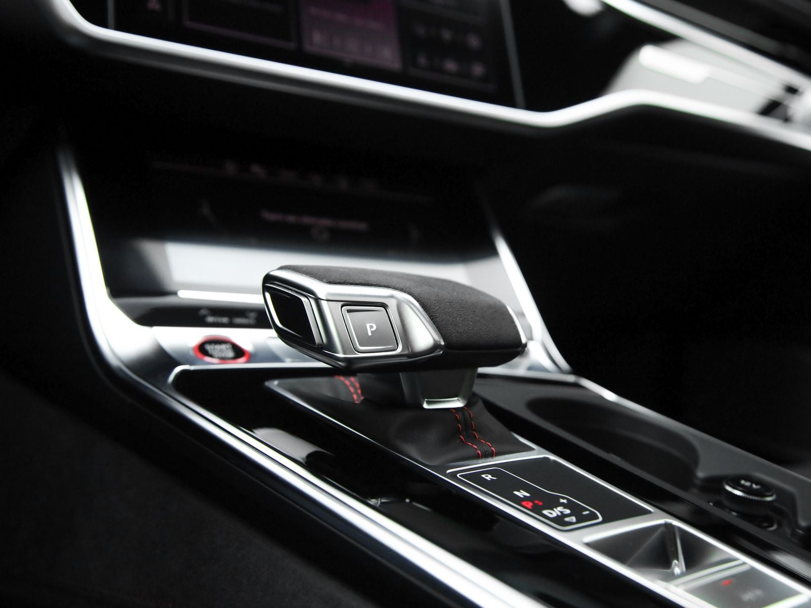 2024 Audi RS 6 Avant performance performance