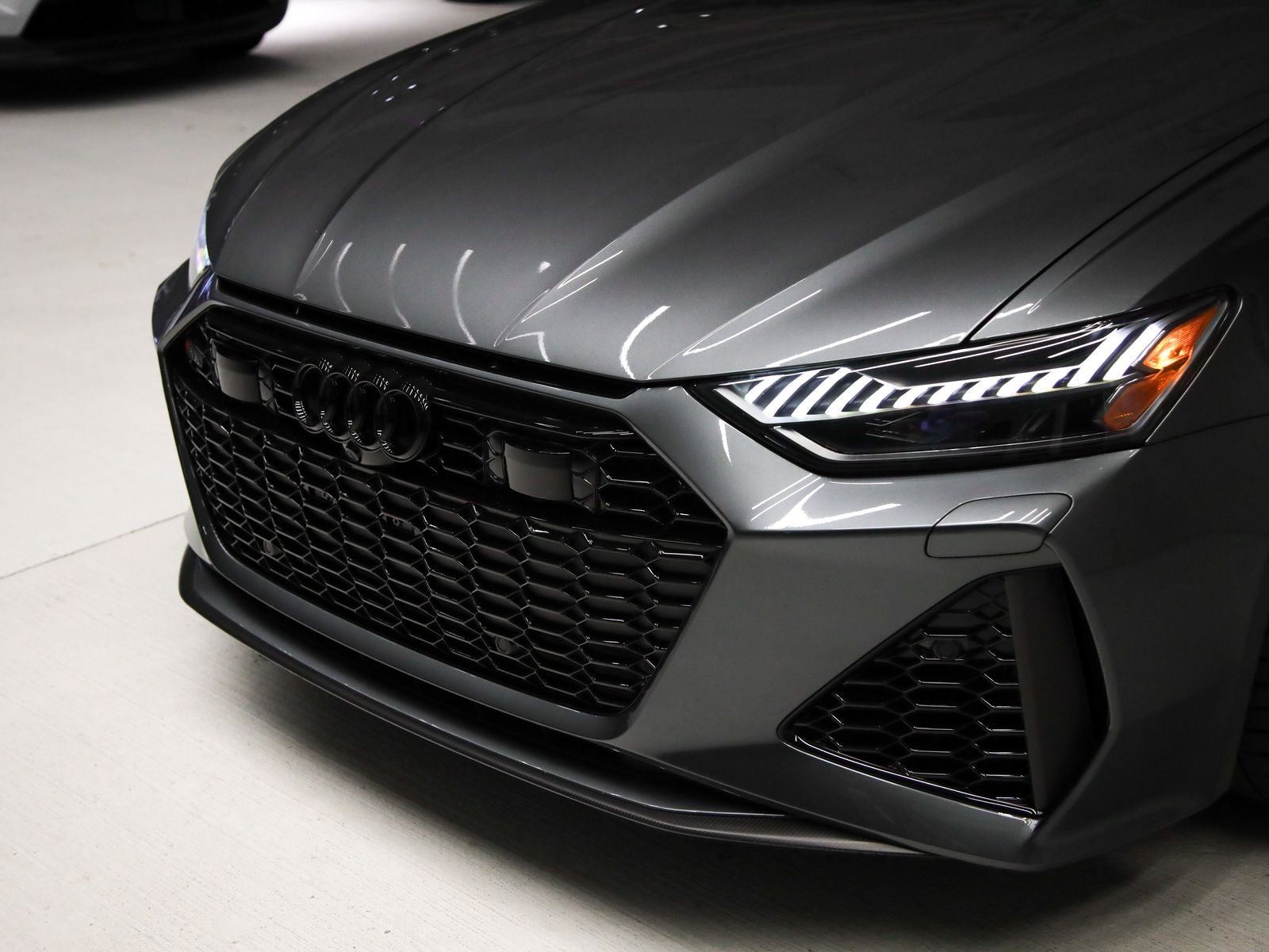 2024 Audi RS 6 Avant performance performance