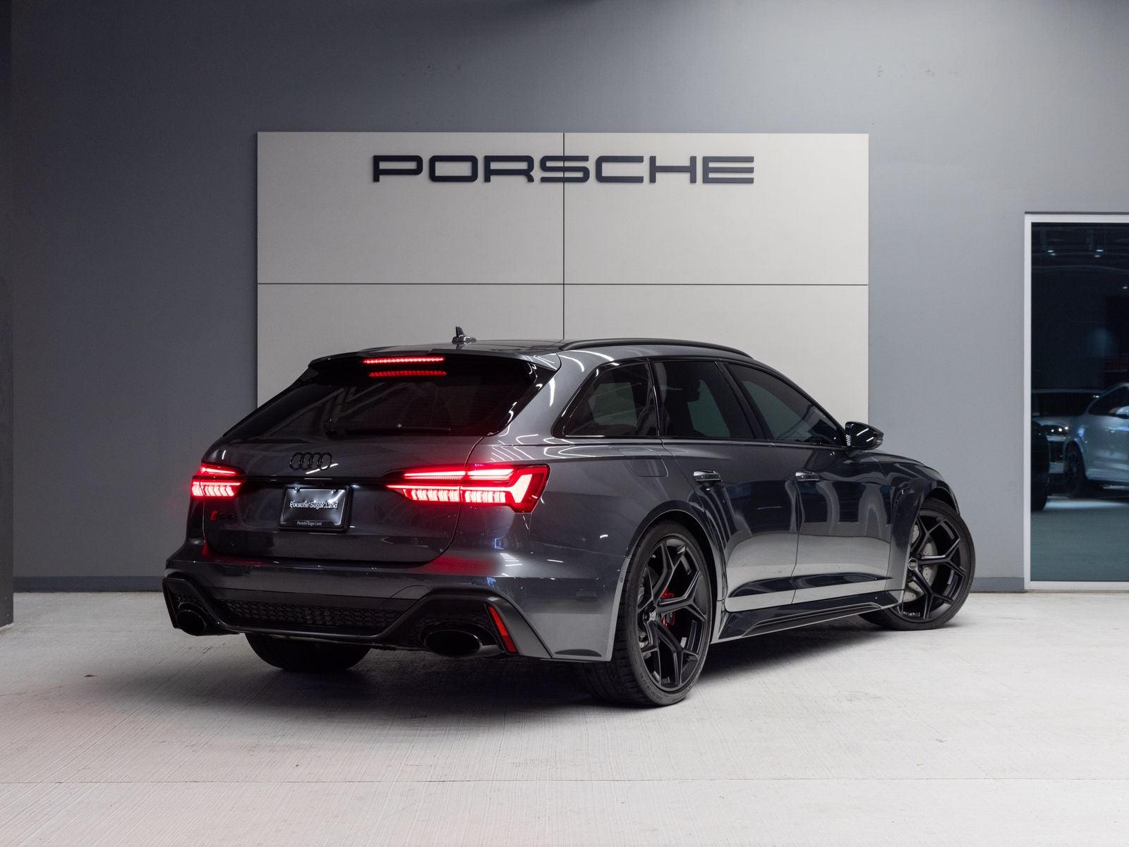 2024 Audi RS 6 Avant performance performance