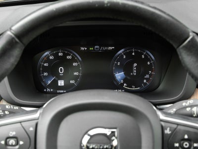 2021 Volvo XC60 Momentum