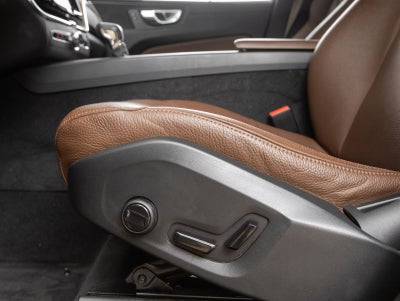 2021 Volvo XC60 Momentum