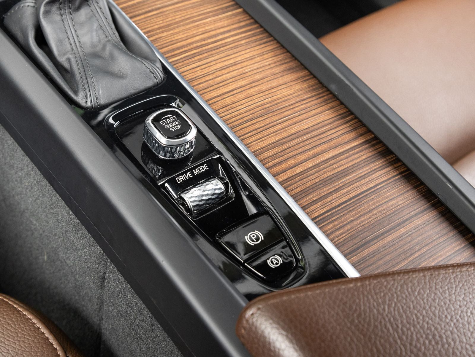 2021 Volvo XC60 Momentum