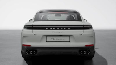 2026 Porsche Panamera 4