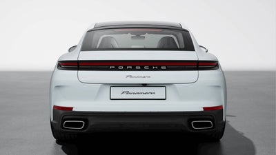 2026 Porsche Panamera Base