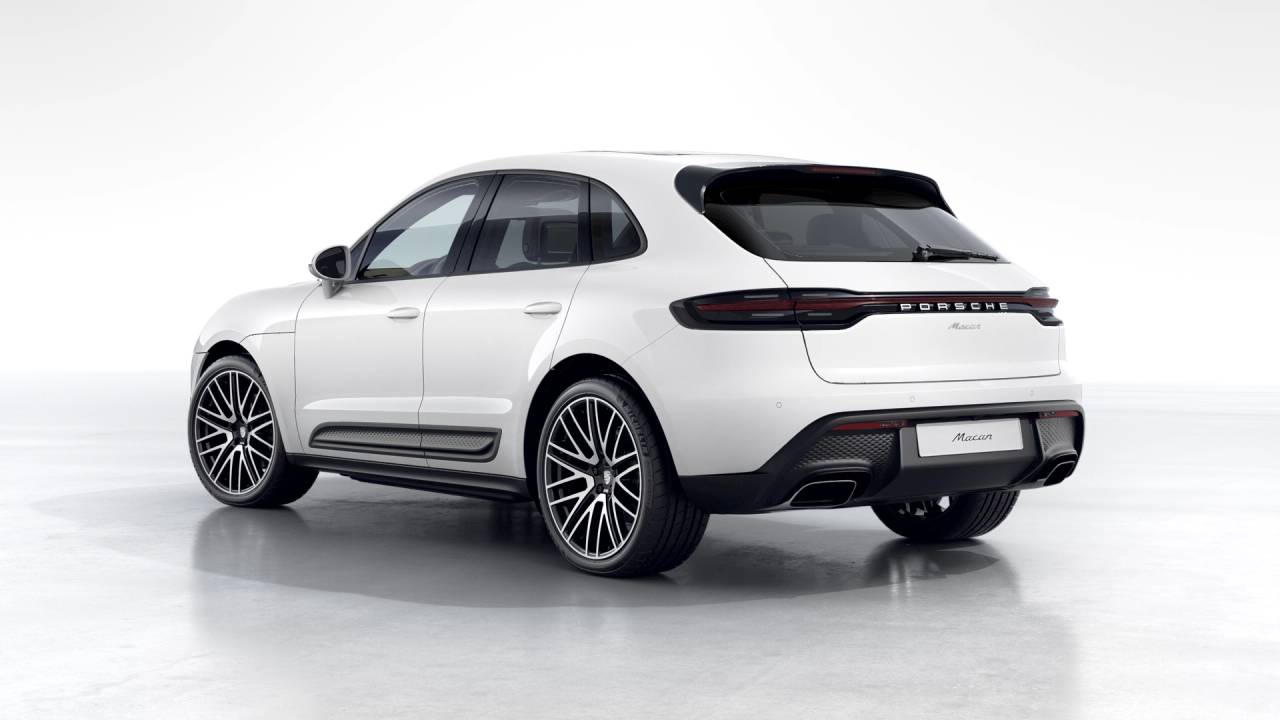 2026 Porsche Macan Base