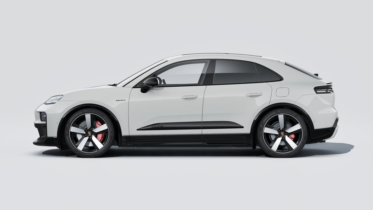 2026 Porsche Macan Macan GTS Electric