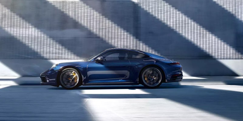 2021 Porsche 911 Carrera