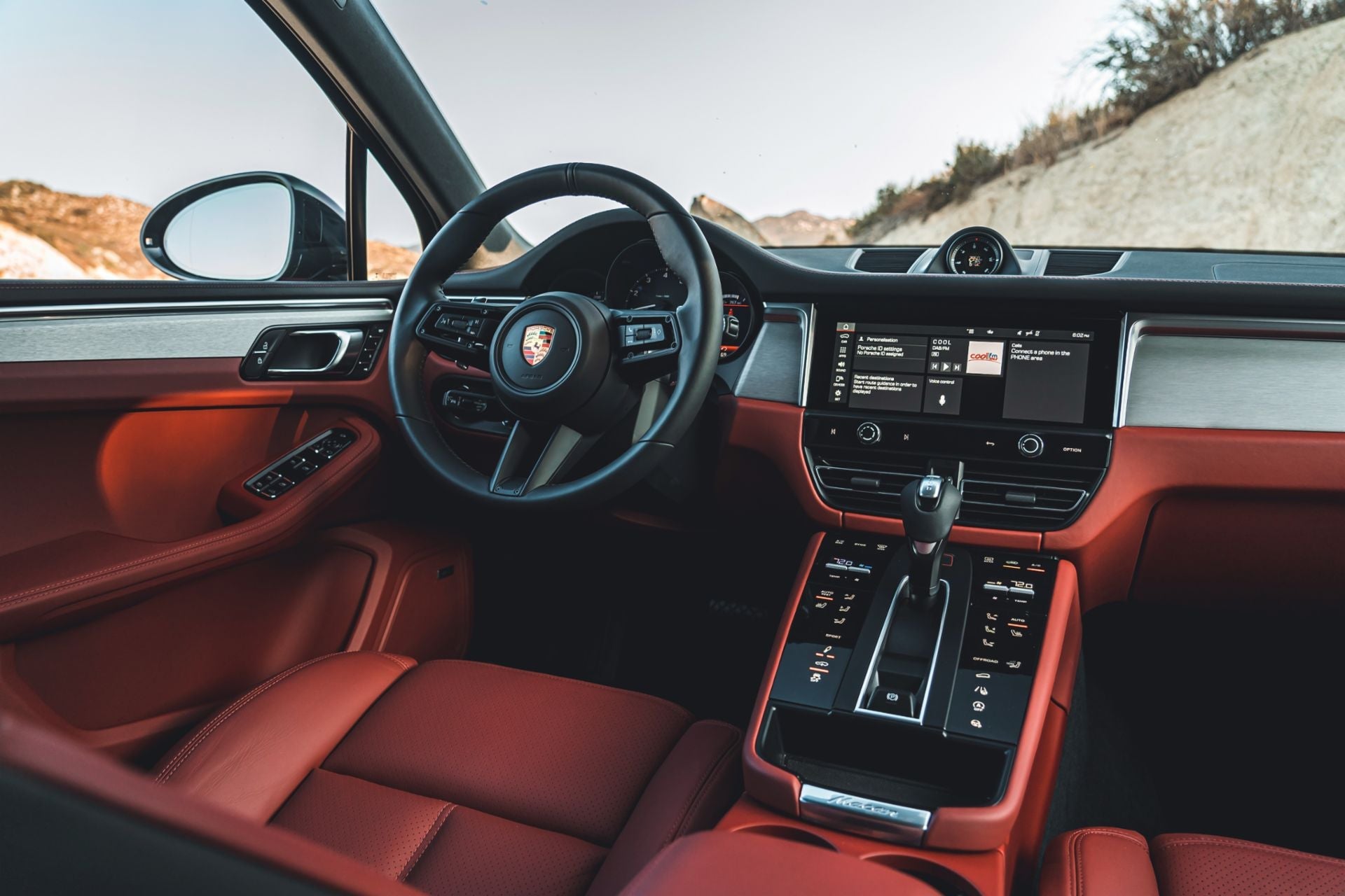 Porsche Macan 2023 Interior Sugar Land TX